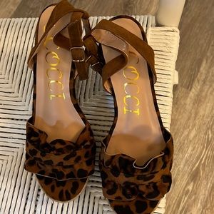 CCOCCI NWOB Shoes.. Size 8. Excellent condition.